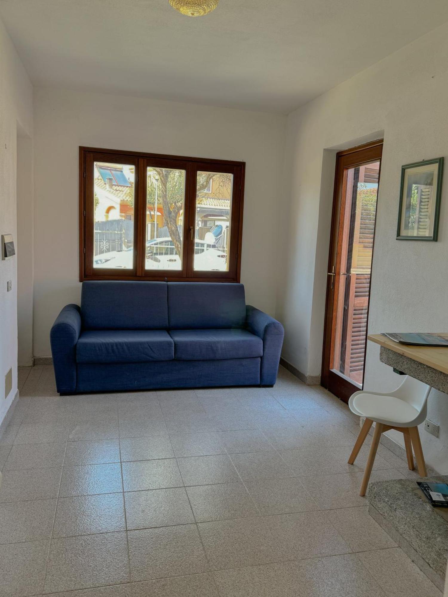 Comoda Villetta Con Giardino Сан-Теодоро Экстерьер фото